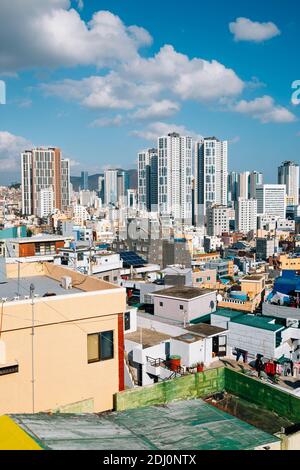 Vista panoramica della città di Busan dall'Osservatorio di Kim Minbu a Busan, Corea Foto Stock