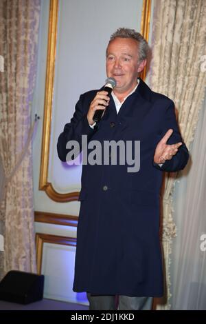 Alain Passard partecipa alla cena di gala 'Autistes sans Frontieres' tenutasi all'Hotel Marcel Dassault a Parigi, Francia, il 2 giugno 2016. Foto di Jerome Domine/ABACAPRESS.COM Foto Stock