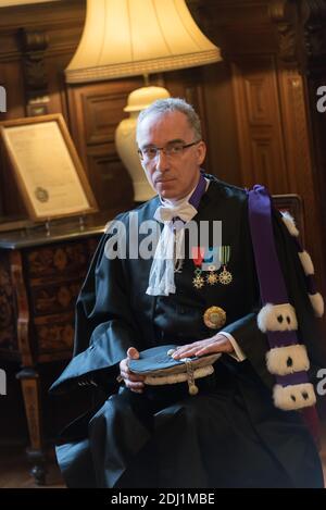 Parigi, il presidente dell'autorità per l'istruzione Francois Weil durante una cerimonia di conferimento del dottorato Honoris causa al presidente Park, presso l'Università della Sorbona di Parigi, Francia, il 3 giugno 2016. Il Presidente Park è in visita ufficiale di Stato di quattro giorni in Francia. Foto di Jacques Witt/piscina/ABACAPRESS.COM Foto Stock