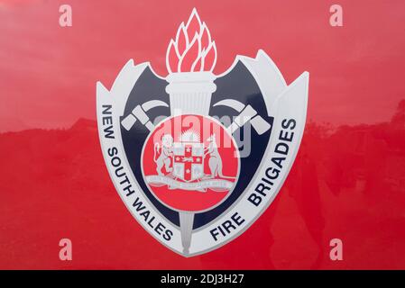 Ora noto come Fire and Rescue New South Wales, questo è il vecchio logo da un momento in cui il servizio non ha eseguito salvataggi Foto Stock