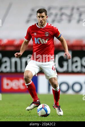 Jason Pearce di Charlton Athletic durante la partita Sky Bet League One alla Valley, Londra. Foto Stock