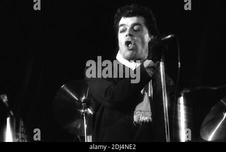 Kilburn e le strade alte. Gruppo britannico dei Pub Rock con Ian Dury in voce. Hammersmith Odeon 1975 Foto Stock