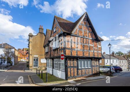 Parte del Spread Eagle Hotel, una storica locanda risalente al 1430 a South Street, Midhurst, West Sussex Foto Stock