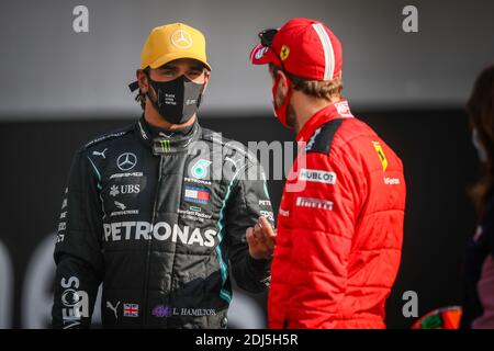 HAMILTON Lewis (gbr), Mercedes AMG F1 GP W11 Hybrid EQ Power+, VETTEL Sebastian (ger), Scuderia Ferrari SF1000, ritratto durante la Formula 1 Etihad Airways Abu Dhabi Grand Prix 2020, dal 11 al 13 dicembre 2020 sul circuito di Yas Marina, In Abu Dhabi - Foto Antonin Vincent / DPPI / LM Foto Stock