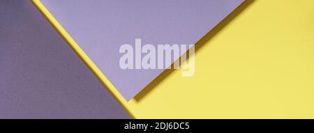 Sfondo geometrico astratto in giallo e grigio. Sfondo trendy dai colori giallo e grigio Foto Stock
