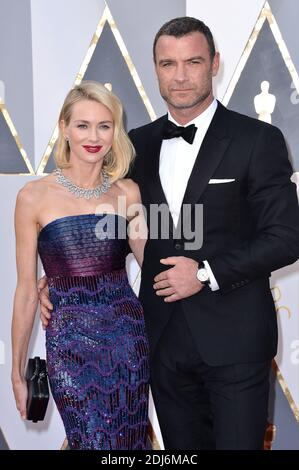 File photo : (L-R) Naomi Watts e Liev Schreiber partecipano all'88esimo Academy Awards a Los Angeles, CA, USA, 28 febbraio 2016. Gli attori, che hanno due figli, hanno annunciato la loro separazione lunedì 26 settembre 2016, in una dichiarazione congiunta. Foto di Lionel Hahn/ABACAPRESS.COM Foto Stock