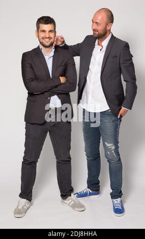 Esclusiva - Jean Louis Tourre e Christophe Dugarry si pongono a Parigi, in Francia, il 06 settembre 2016. Foto di Jerome Domine/ABACAPRESS.COM Foto Stock