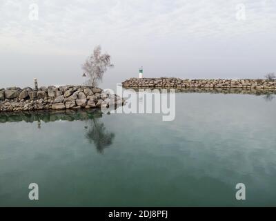 11 Dicembre 2020. Lincoln Ontario Canada, Jordan Harbour lungo il lato dell'autostrada QEW. Luke Durda/Alamy Foto Stock