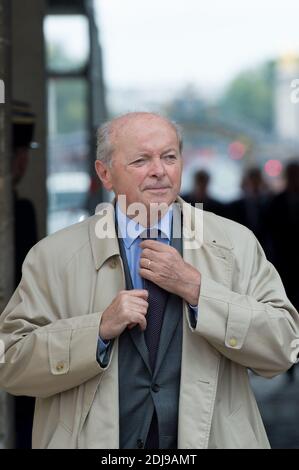 Jacques Toubon durante un tributo nazionale ad Harkis - algerini musulmani che hanno servito come ausiliari nell'esercito francese durante la guerra algerina dal 1954 al 1962 - all'Hotel des Invalides a Parigi, Francia il 25 settembre 2016. Foto di Chamussy/Pool/ABACARESS.COM Foto Stock