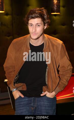 Jean-Baptiste Maunier partecipa al lancio del nuovo gioco FIFA 2017 (chiamato anche FIFA 17) che si è tenuto a 'Cercle Cadet' a Parigi, in Francia, il 26 settembre 2016. Foto di Jerome Domine/ABACAPRESS.COM Foto Stock