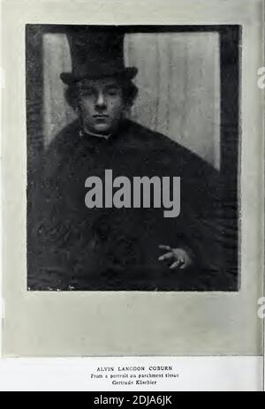 Vintage 1904 Fotografia di Alvin Langdon Coburn di Gertrude Kasebier. Coburn è sorprendentemente vestito in capo e cappello. Foto Stock