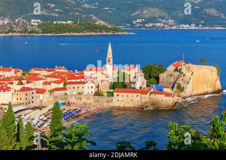 Città vecchia di Budva, vista aerea, Montenegro Foto Stock