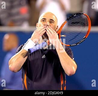 Andre Agassi compete nel Delray Beach International Tennis Championships, 1/30/06 Foto Stock