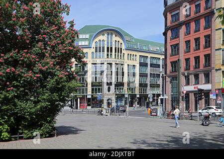 Germania, Berlino, Hackescher Markt Foto Stock