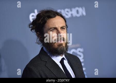 Casey Affleck partecipa al 22° Premio annuale Critics' Choice al Barker Hangar il 11 dicembre 2016 a Santa Monica, Los Angeles, CA, USA. Foto di Lionel Hahn/ABACAPRESS.COM Foto Stock