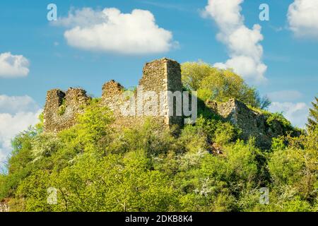 Rovina di Rosenburg ad Argenschwang, nella Soonwald (Hunsrück), nella valle di Graefenbach, Foto Stock