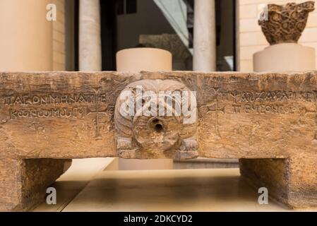 Reliquie di arti copte, sculture del cristianesimo nell'antico Egitto Foto Stock