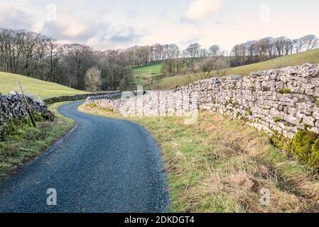 Una strada tranquilla su Horton-in-Ribblesdale Foto Stock