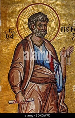 Mosaico all'ingresso principale, San Pietro, Monastero di Kykkos, Cipro, parte greca Foto Stock