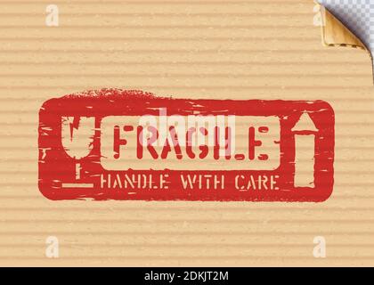 Grunge fragile cartello su scatola di cartone per logistica o carico. Significa così in alto, maneggiare con cura. Immagine vettoriale con stencil con angolo di cartone piegato Illustrazione Vettoriale