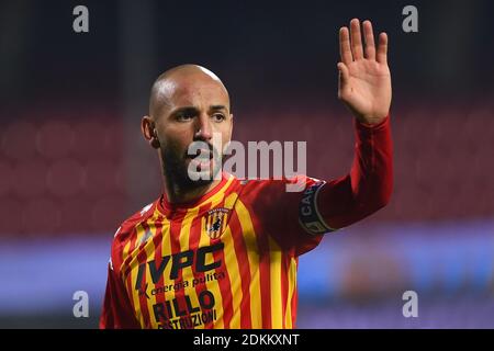 Benevento, Ita. 15 Dic 2020. Pasquale Schiattarella di Benevento, Benevento / Lazio, Serie A, Football Credit: Independent Photo Agency/Alamy Live News Foto Stock