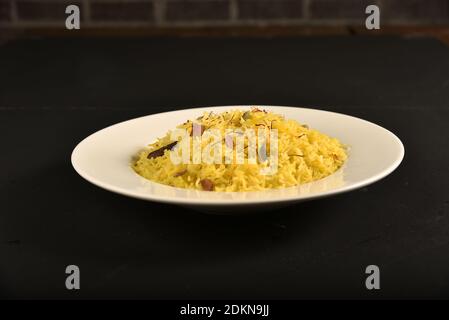 Pilaf, pilau, pulao o polao è un piatto di riso Foto Stock