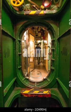 All'interno del sottomarino USS Growler presso il museo Intrepid di New York City, Stati Uniti Foto Stock