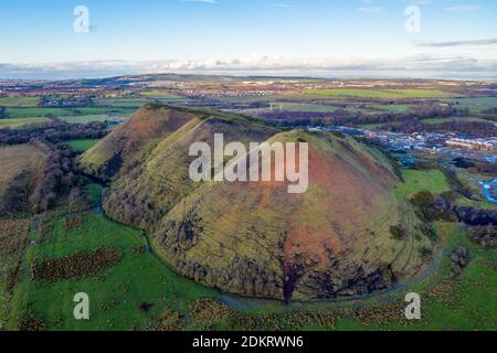 Vista aerea del gruppo delle cinque Sorelle, West Calder, West Lothian, Scozia. Foto Stock