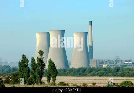 Vista della vecchia stazione di Richborough, presa da Pegwell Bay Foto Stock