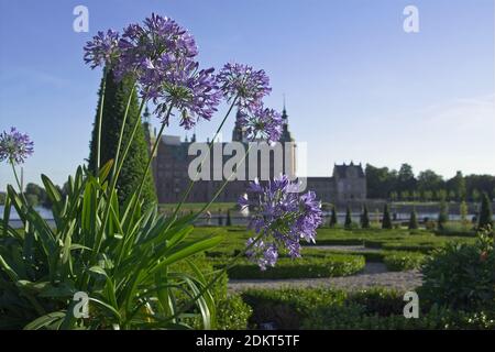 Danimarca, Dänemark: Castello di Frederiksborg - Vista dai giardini del palazzo. Schloss Frederiksborg - Blick von den Schlossgärten; Frederiksborg slot; Foto Stock