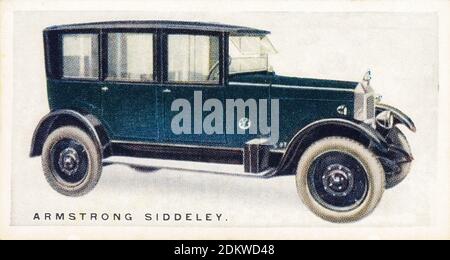 Carte di sigarette antiche. 1926. Sigarette Lambert & Butler (terza serie di automobili). Salone Armstrong-Siddeley 4-14 "Broadway". Siddeley Armstrong Foto Stock