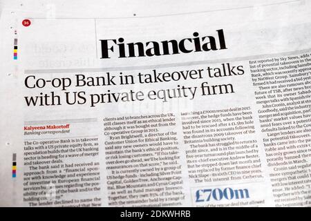 Titolo del giornale Guardian nella sezione finanziaria articolo 'Co-Op Bank in Colloqui di acquisizione con la società americana di private equity del 17 novembre 2020 Londra, Regno Unito Foto Stock