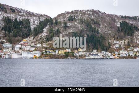 Crociera lungo Salhus vicino Bergen in Norvegia Foto Stock