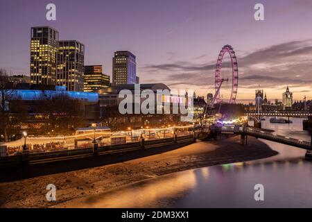 Il Southbank Centre l'11 dicembre a Londra Sud nel Regno Unito. Foto di Sam Mellish Foto Stock