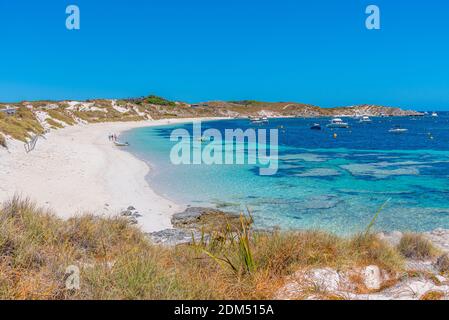 Baia rocciosa sull'isola di Rottnest in Australia Foto Stock