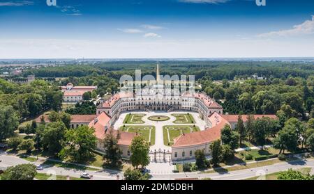 Bellissimo Castello Eszterhazy a Fertod, Ungheria Foto Stock