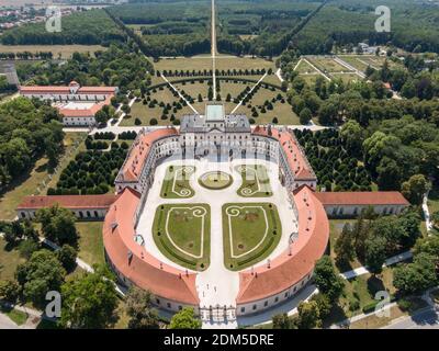 Bellissimo Castello Eszterhazy a Fertod, Ungheria Foto Stock