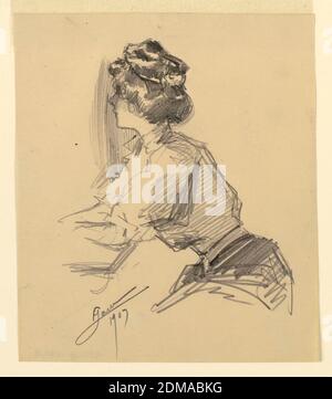 Donna seduta, George Charles Aid, americano, 1872–1938, matita indelebile su carta, donna seduta, mostrata a mezza lunghezza, nel profilo sinistro, la testa si girò via dall'osservatore, e i gomiti poggiati su un tavolo davanti a lei. I suoi capelli sono su, e ha gonfie maniche e una vita stretta., USA, 1907, figure, disegno Foto Stock
