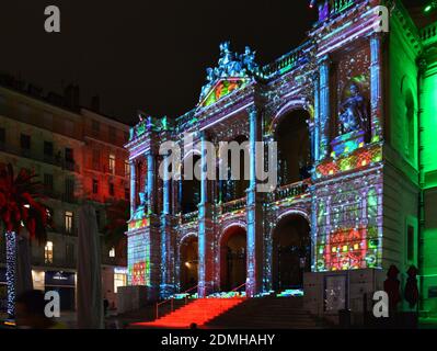 Proiezione di immagini sulla facciata dell'Opera di Tolone Casa per Natale Foto Stock