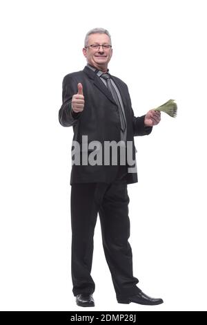 Uomo anziano che tiene mazzo di banconote su sfondo isolato g Foto Stock