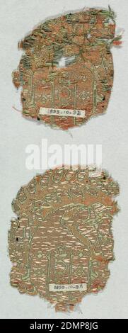 Frammento, medio: Seta, filo metallico tecnica: Tela satinata con trama supplementare, Iran, XVIII secolo, tessuti, frammento Foto Stock