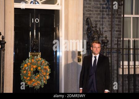 IMMAGINE DEL FILE DAL 3 DICEMBRE 2019. Londra, Regno Unito. 3 dicembre 2019. Nella foto: Emmanuel Macron - Presidente della Francia ha dato risultati positivi per Covid-19, il presidente francese ha detto che è ancora responsabile della gestione del paese e lavorerà a distanza, ha detto un funzionario. L'età di 42 anni aveva preso un test dopo che i sintomi apparso ora auto-isolano per i prossimi sette giorni, l'Elysee Palace ha detto in una dichiarazione. Boris Johnson, primo ministro britannico, ospita un'accoglienza con leader stranieri in vista della riunione della NATO (Organizzazione del Trattato Nord Atlantico) il 4 dicembre. Credit: Colin Fisher/Alamy Live News Foto Stock