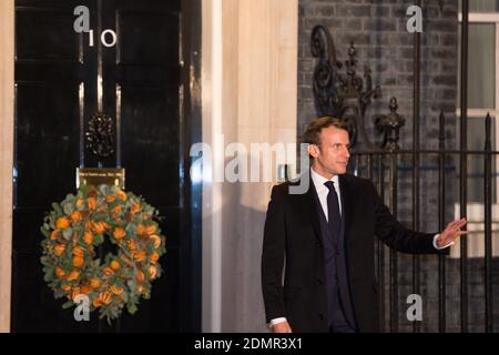 IMMAGINE DEL FILE DAL 3 DICEMBRE 2019. Londra, Regno Unito. 3 dicembre 2019. Nella foto: Emmanuel Macron - Presidente della Francia ha dato risultati positivi per Covid-19, il presidente francese ha detto che è ancora responsabile della gestione del paese e lavorerà a distanza, ha detto un funzionario. L'età di 42 anni aveva preso un test dopo che i sintomi apparso ora auto-isolano per i prossimi sette giorni, l'Elysee Palace ha detto in una dichiarazione. Boris Johnson, primo ministro britannico, ospita un'accoglienza con leader stranieri in vista della riunione della NATO (Organizzazione del Trattato Nord Atlantico) il 4 dicembre. Credit: Colin Fisher/Alamy Live News Foto Stock