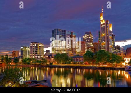 Innenstadt quartiere finanziario di Francoforte, Germania. Foto Stock