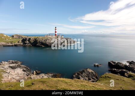 Isola di Scalpay Lighhouse, Eilean Glas, Isola di Harris, Ebridi esterne, Scozia Foto Stock