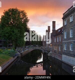 Matematical Bridge, Queens College, Cambridge University, Cambridge, Regno Unito Foto Stock