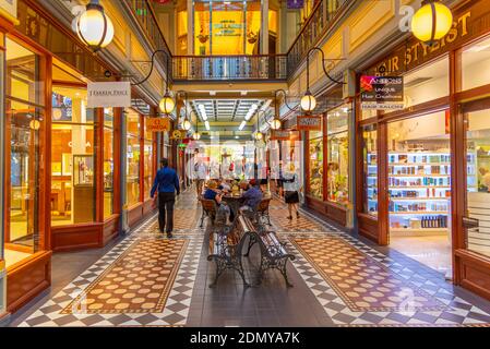 ADELAIDE, AUSTRALIA, 7 GENNAIO 2020: Interno della galleria Adelaide, Australia Foto Stock