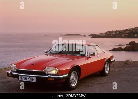 1991 Jaguar XJS Coupé guida nel sud della Francia. Foto Stock