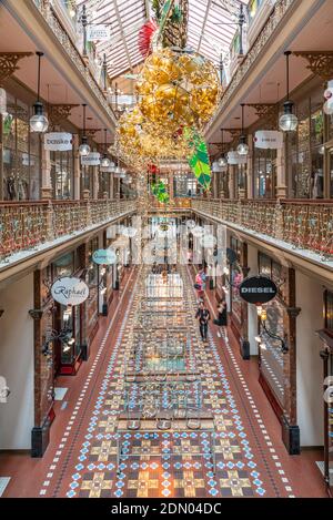 SYDNEY, AUSTRALIA, 29 DICEMBRE 2019: Sala giochi Covered Strand su Pitt Street a Sydney, Australia Foto Stock