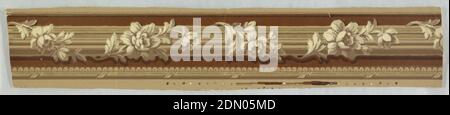 Bordi, stampati a blocchi e floccati, fiori beige ruotano intorno alla colonna scanalata. Modanatura del cordone lungo il bordo inferiore. Punti salienti dell'oro e floccati su terreno beige., Inghilterra, ca. 1860, Wallcoverings, bordo Foto Stock